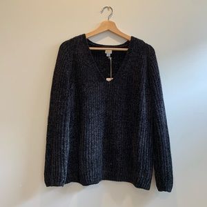 a new day sweater size LARGE